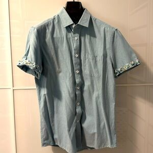Light Blue Men's Shirt with Flower Cuffs- Rue Saint-Patrick